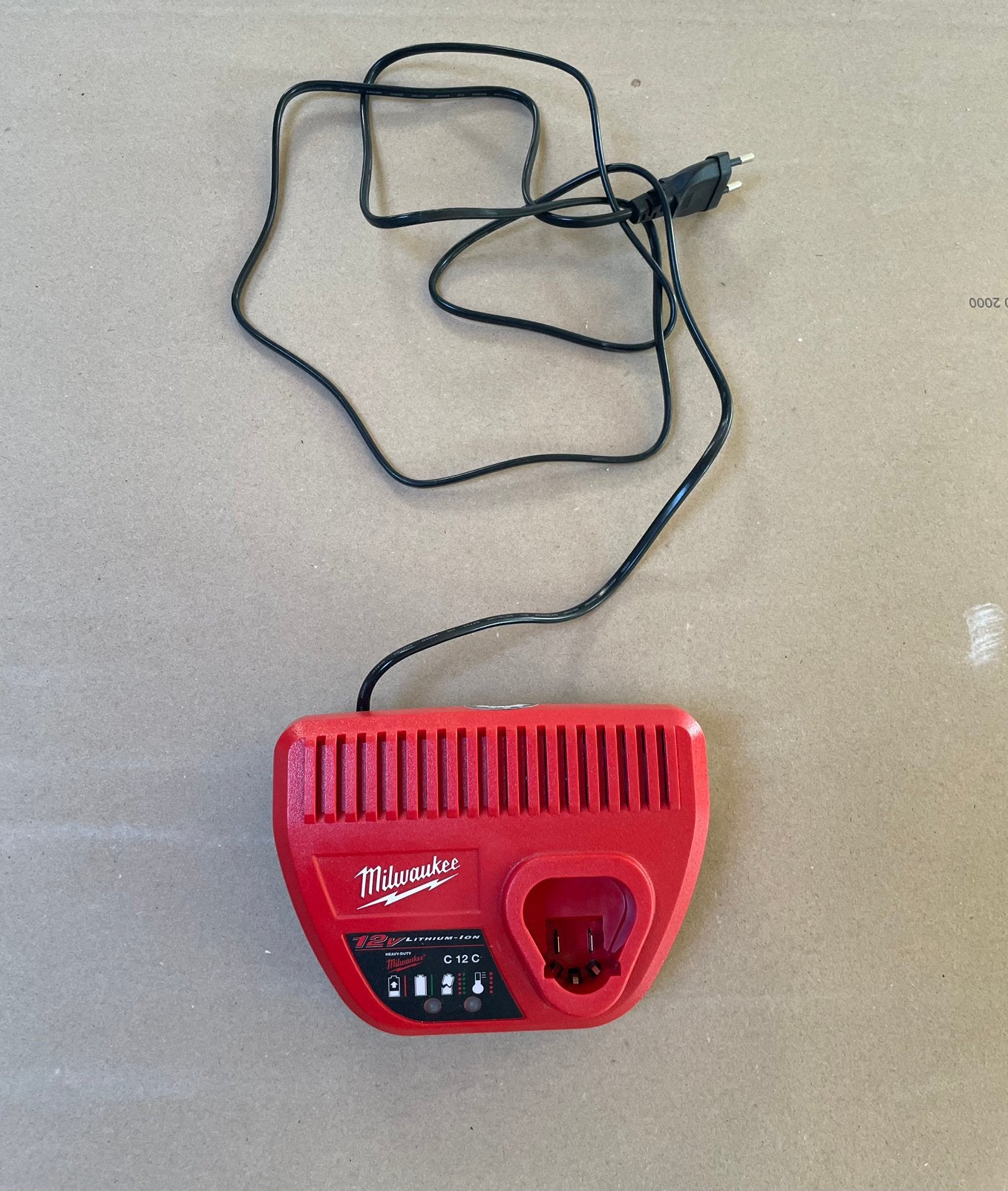 M12 oplader milwaukee, Ophalen of Verzenden, Nieuw