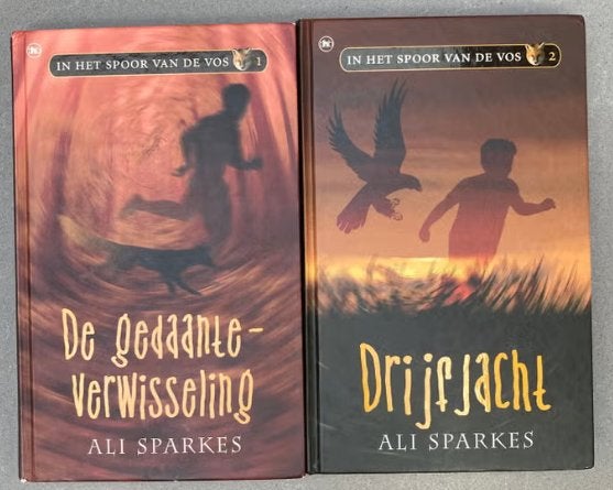 2 boeken van: In het spoor van de vos Ali Sparkes, Ophalen of Verzenden, Gelezen