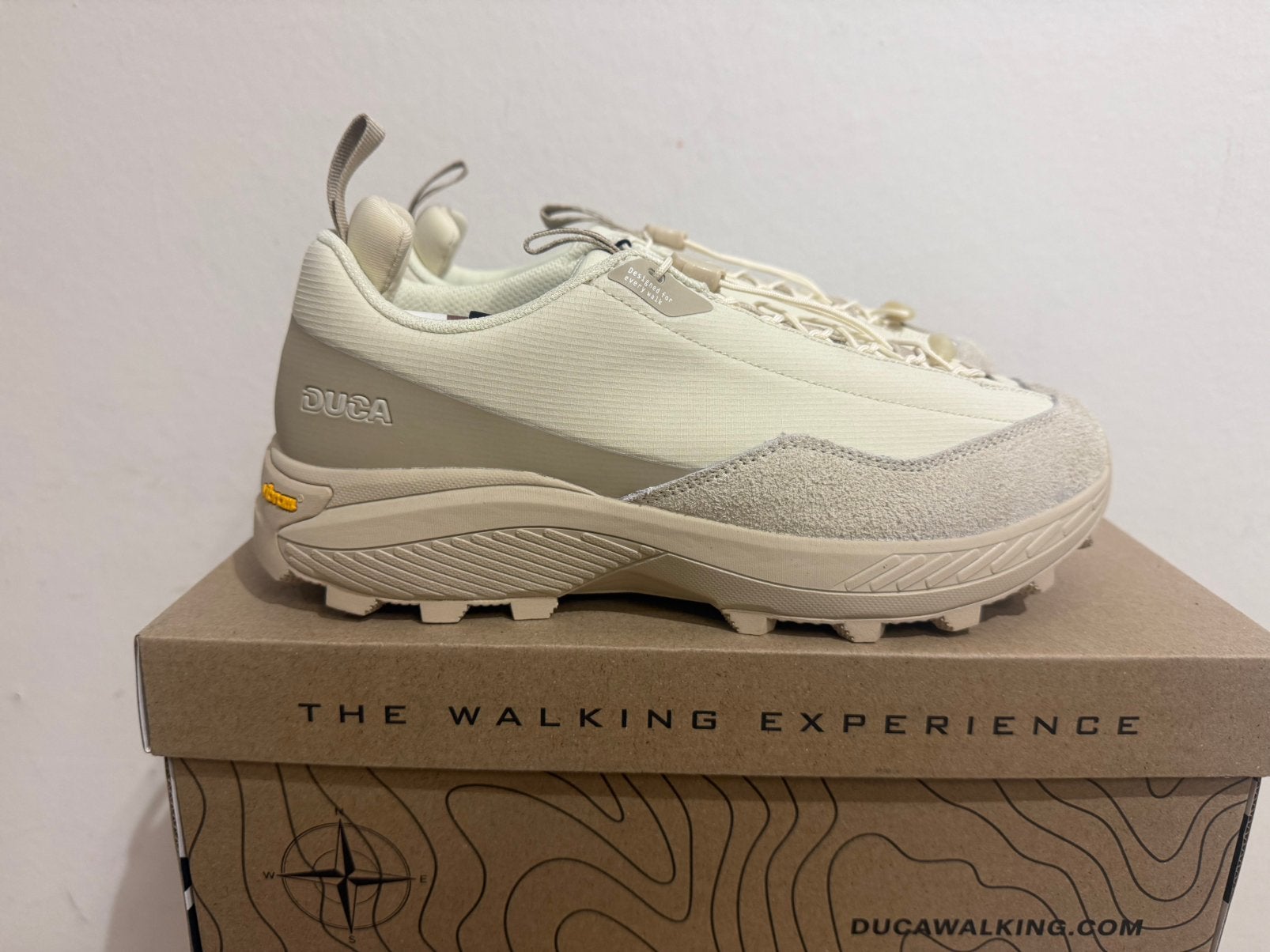 Te koop nieuwe Duca Curbstone Cream Brown Rice, Postlaan 3, Nieuw, Ophalen of Verzenden, 123@home.nl
