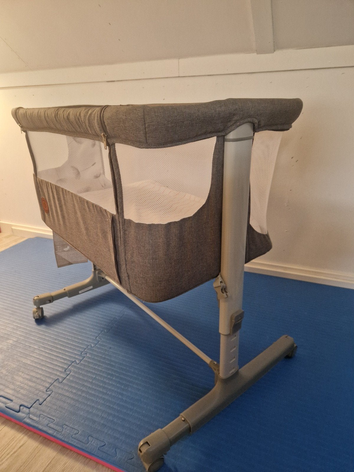 LIONELO Aurora 3-in-1 Baby Co-Sleeper/Bijzetbed, Ophalen, Zo goed als nieuw, Minder dan 140 cm, Matras