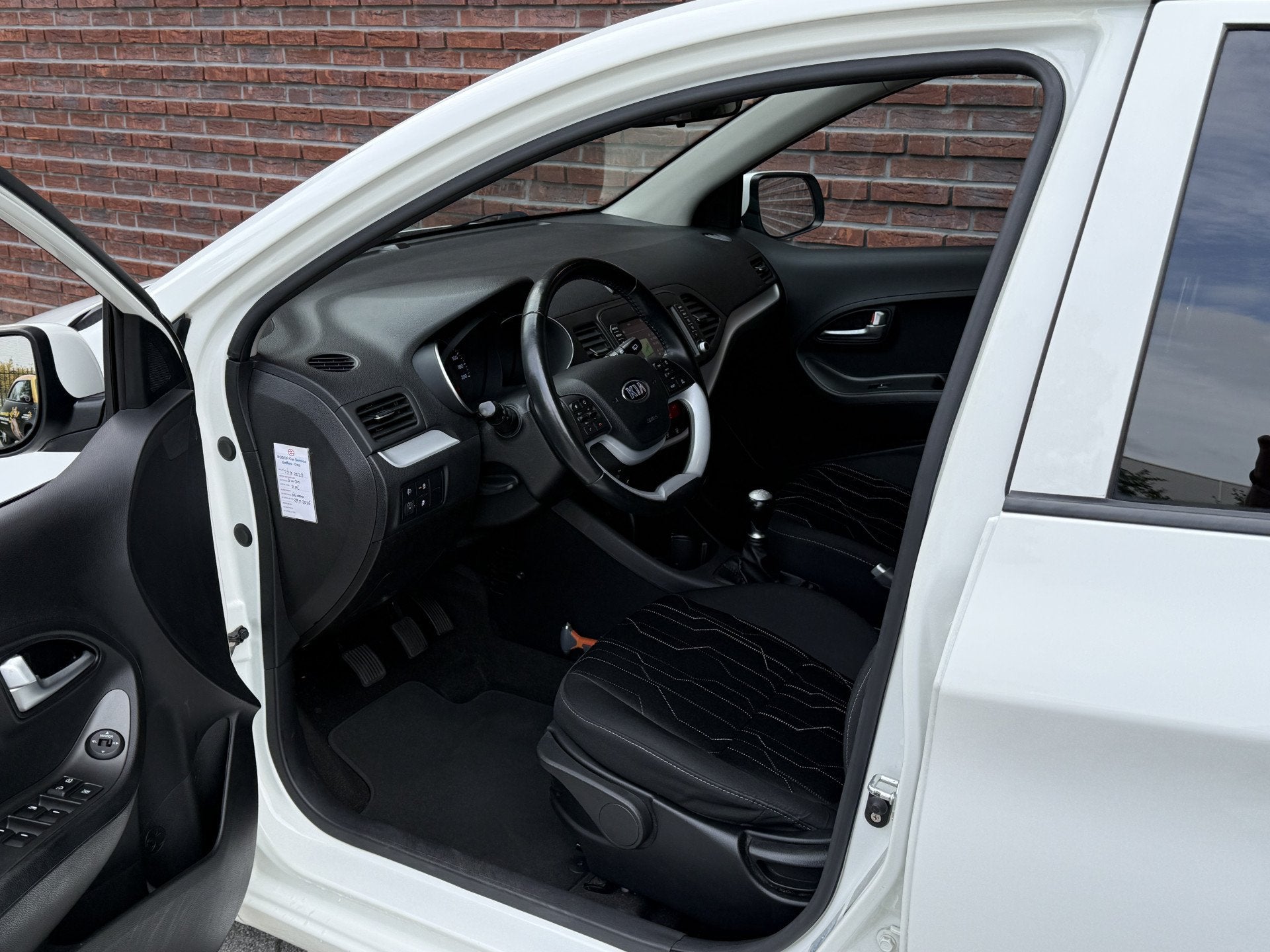 Foto 3 van Kia Picanto 1.0 CVVT Comf.PlusLine Navigator Volledige Histo