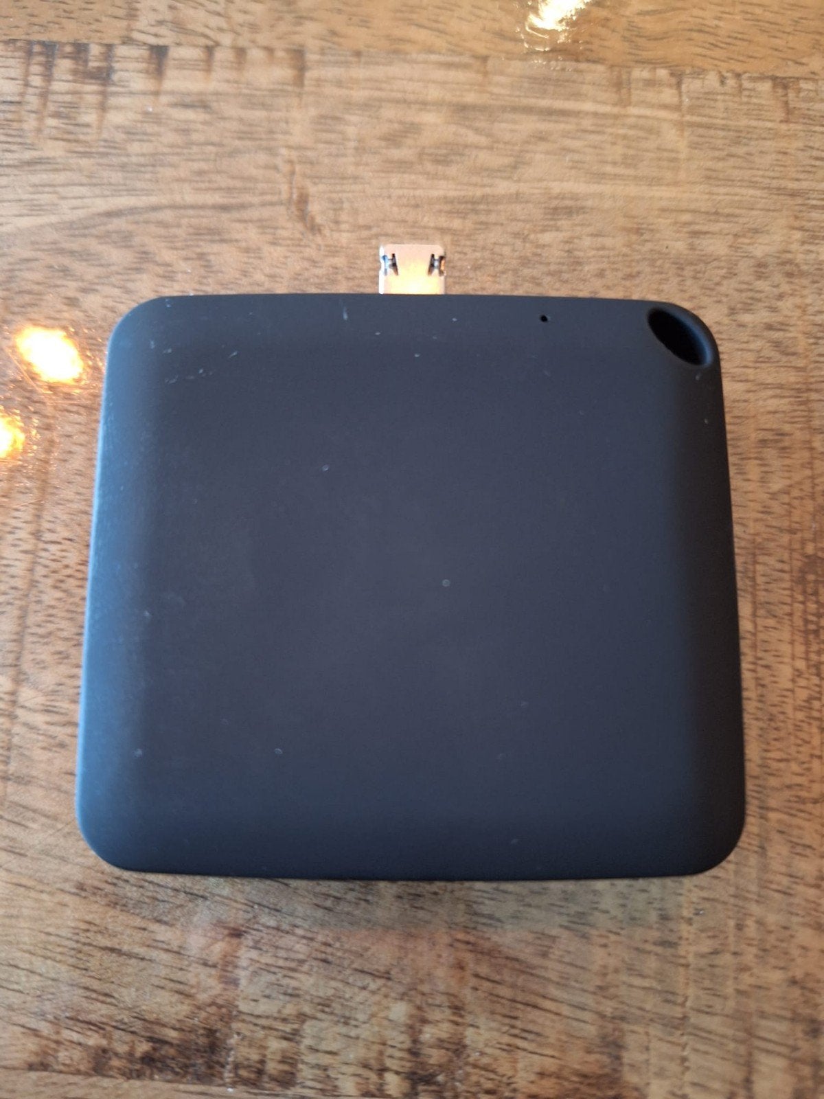 Zwarte USB-oplader met kabel power bank, Ophalen of Verzenden, Nieuw