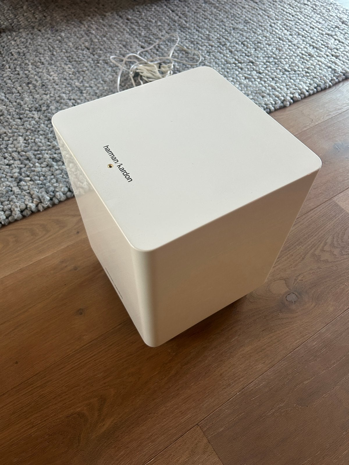 Harman Kardon HKTS200SUB 200W subwoofer, zgan, Audio, Tv en Foto, Luidsprekers, Subwoofer, Inclusief kabels, Zo goed als nieuw
