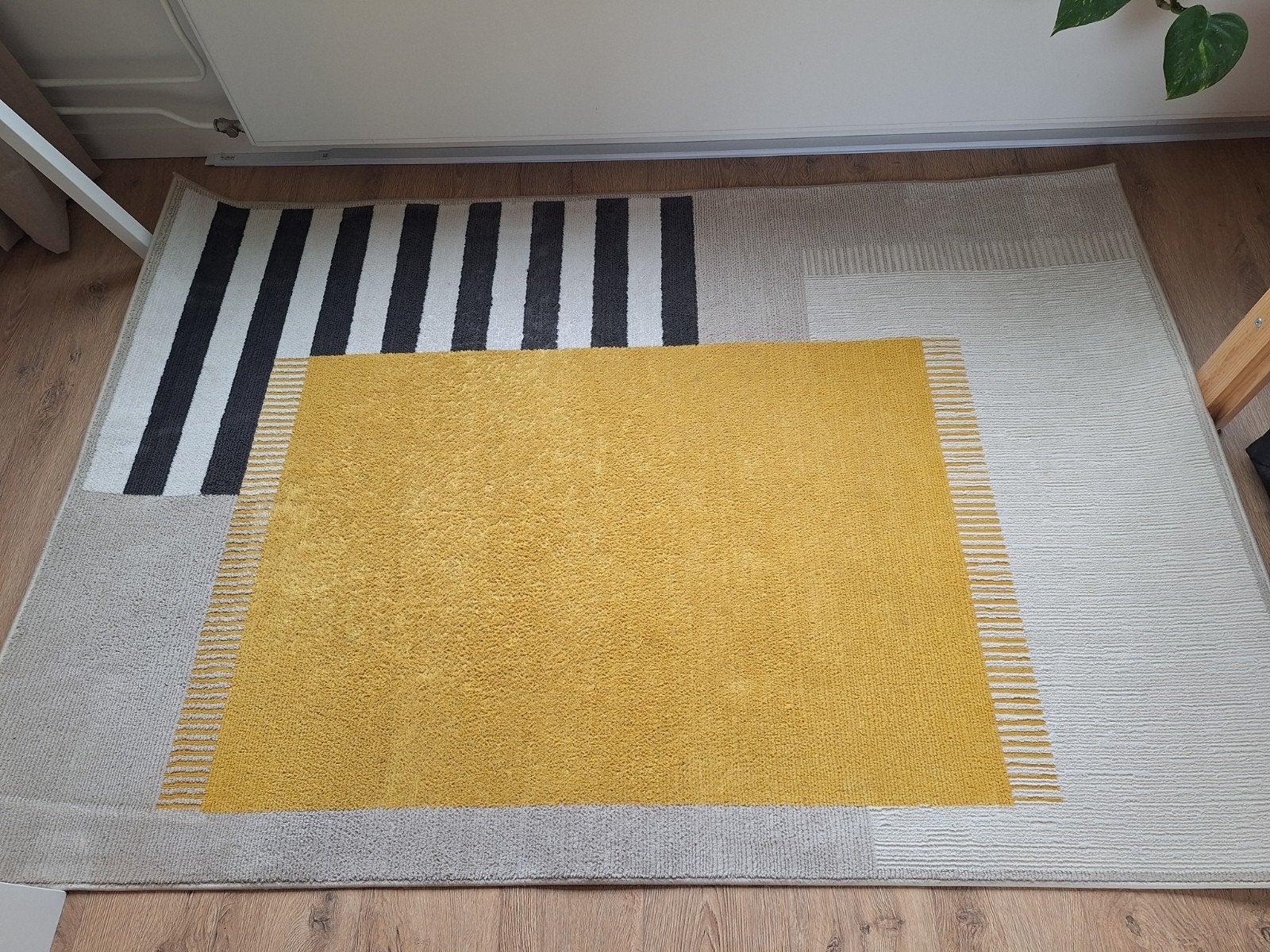 IKEA ELSSYSTEM Vloerkleed - Geel, Grijs, Zwart - 133x195 cm, Huis en Inrichting, 100 tot 150 cm, Grijs, Ophalen of Verzenden, 150 tot 200 cm