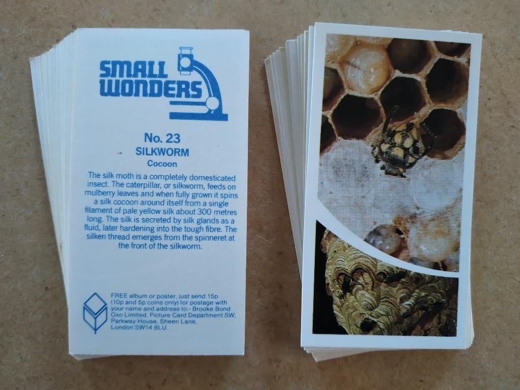 Small Wonders complete set 40 tea cards Brooke Bond 1981, Ophalen, Gebruikt
