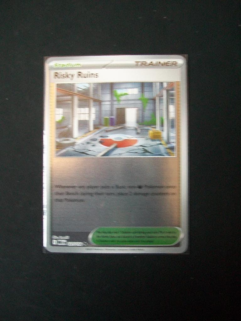 9642. Nieuwe Pokemon Kaart Holofoil RISKY RUINS (127/132), Verzenden, Nieuw, Losse kaart, Foil