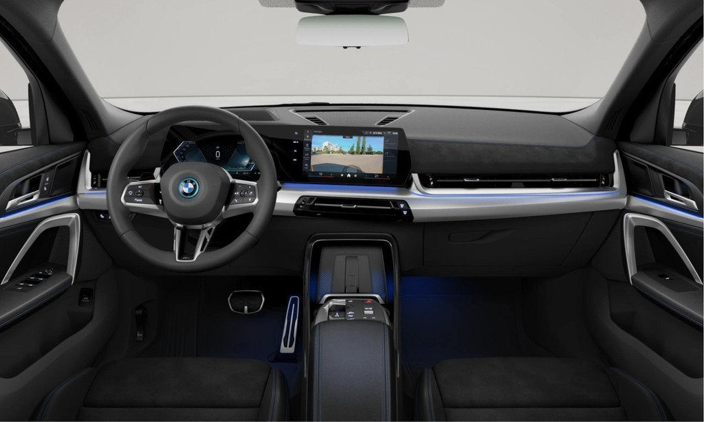 BMW iX2 xDrive30 M-Sport Pro - Driving Ass Prof - Head-up -, 12 maanden, Automatische klimaatregeling, Zwart, 24 min