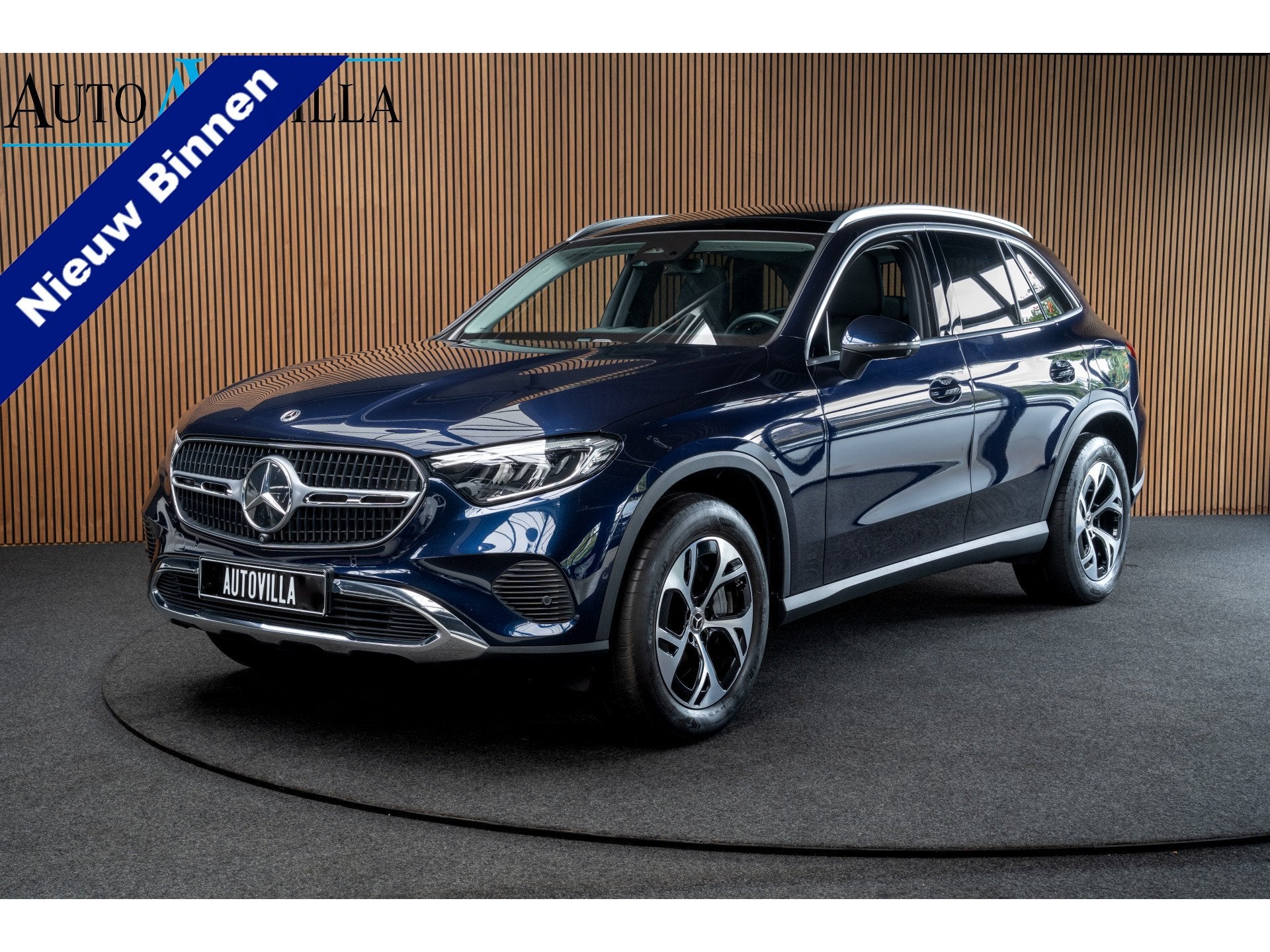 Mercedes-Benz GLC 300e 4MATIC Luxury Line Panoramadak 360 ca, Automaat, Dealer onderhouden, Automatische klimaatregeling, Gebruikt