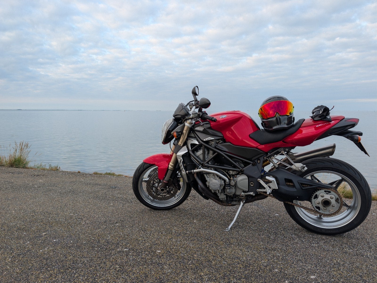 mv agusta brutale 750, Motoren, Particulier, Naked bike