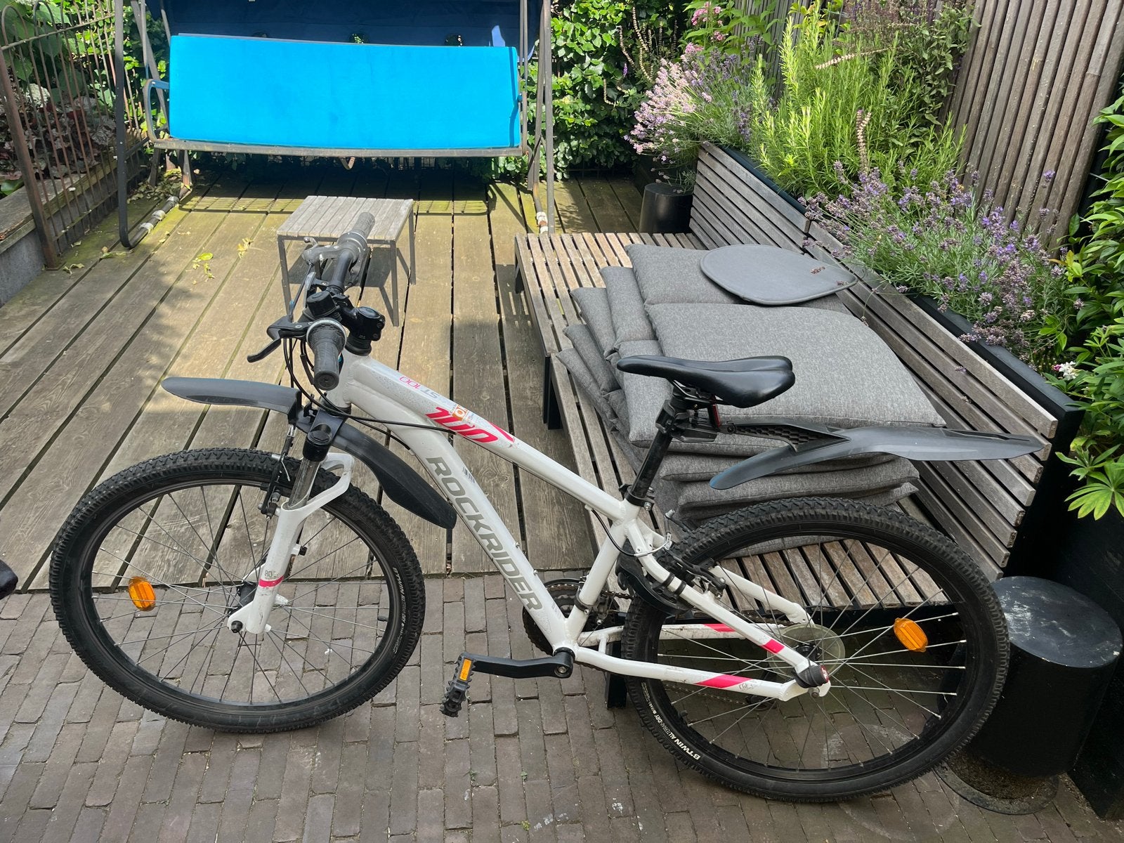 Rockrider ST100 Mountainbike - Wit/Roze 26 inch, Fietsen en Brommers, Fietsen | Mountainbikes en ATB, Gebruikt, Hardtail, Velgrem