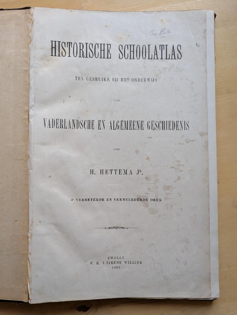 Historische Schoolatlas. H. Hettema jnr.4e druk 1905, Boeken, Atlassen en Landkaarten, Gelezen, Overige atlassen, Ophalen of Verzenden