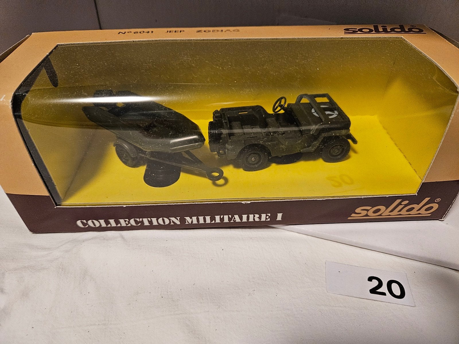 legervoertuigen, Solido jeep met zodiac nr 20, Ophalen of Verzenden, Nieuw, Auto