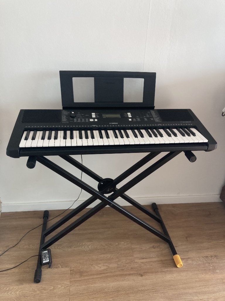 Yamaha PSR E363 Keyboard, Muziek en Instrumenten, 61 toetsen, Yamaha, Ophalen of Verzenden, Zo goed als nieuw