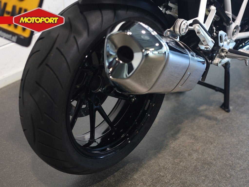 BMW R 1250 R (bj 2020), BMW GROUP NEDERLAND BV, Bedrijf, Meer dan 35 kW, ABS