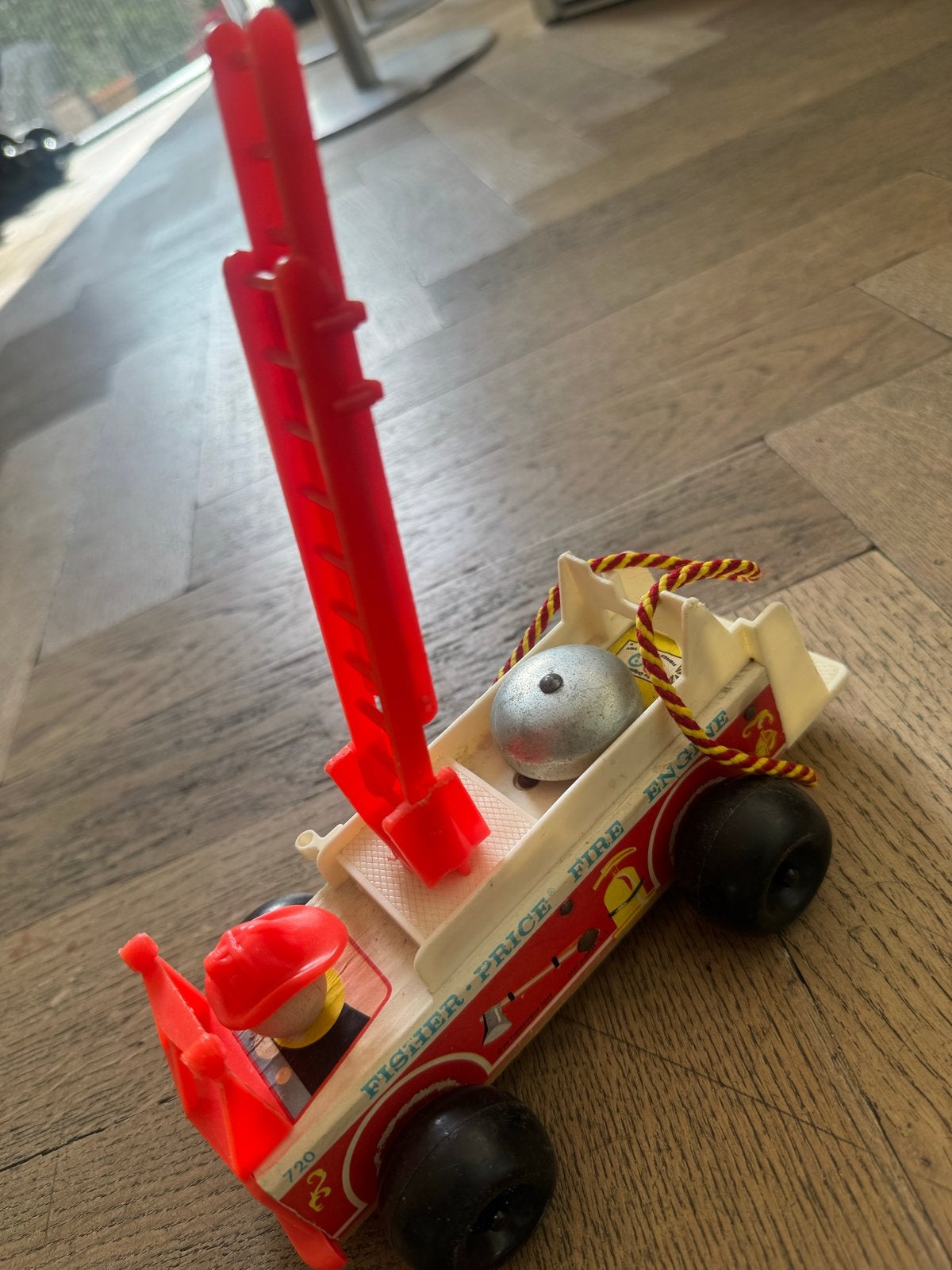 Vintage Fisher-Price speelgoed: brandweerwagen, bus, kiepwag, Ophalen, Gebruikt, Auto of Voertuig, Met geluid