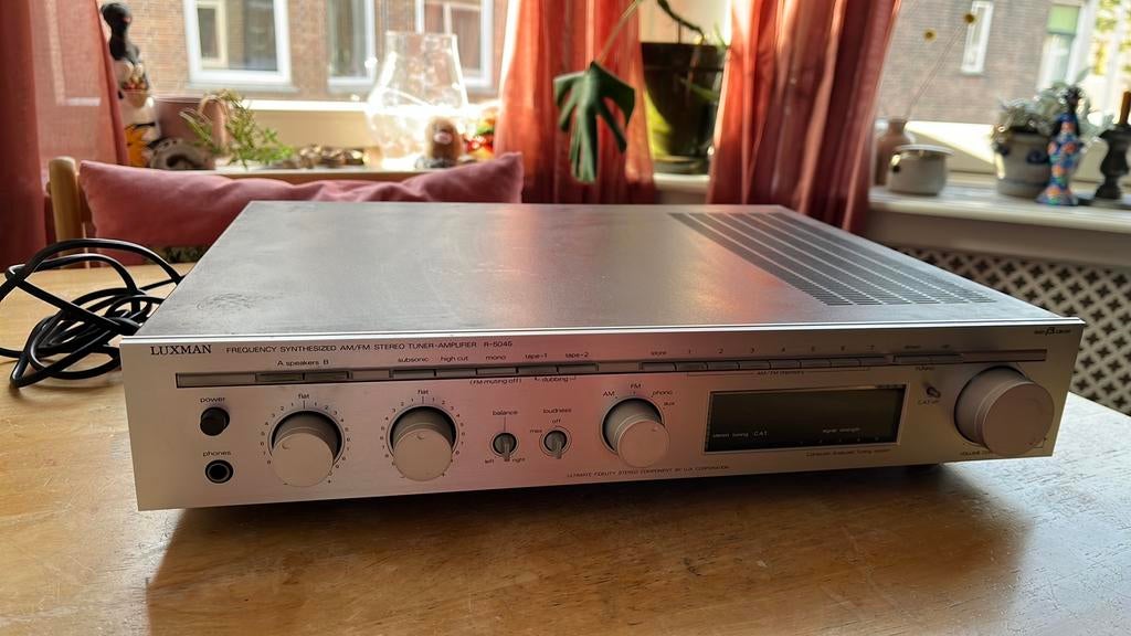 Luxman R-5045 versterker, Ophalen, Gebruikt, Minder dan 60 watt, Overige merken