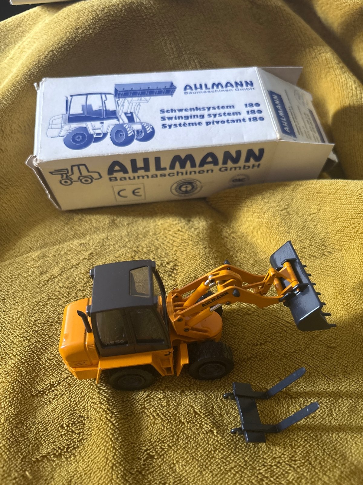 Ahlmann AS 05 Wiellader Model 1:50 - Zo goed als nieuw, Hobby en Vrije tijd, Overige merken, 1:50 of kleiner, Overige typen, Ophalen of Verzenden
