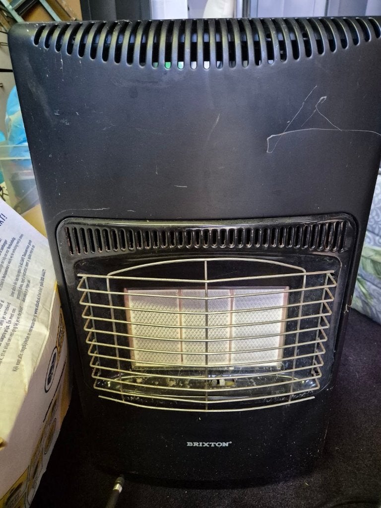 Te koop: 2e hands Gaskachel met gasfles, Ophalen, 30 tot 80 cm, Gebruikt, Kachel