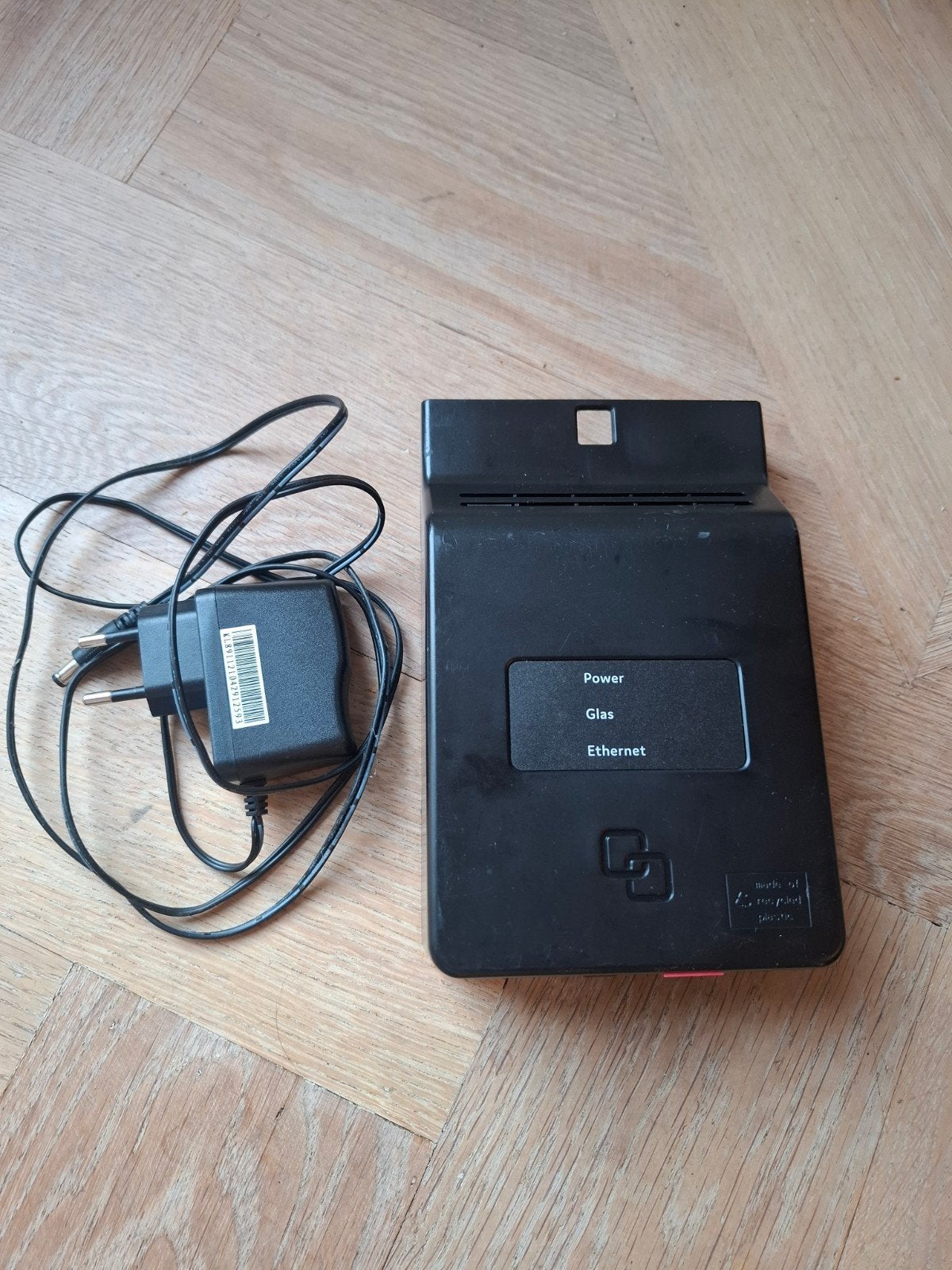 GMC-TK01-P2110 Glasvezelmodem met adapter, Ophalen of Verzenden, Zo goed als nieuw
