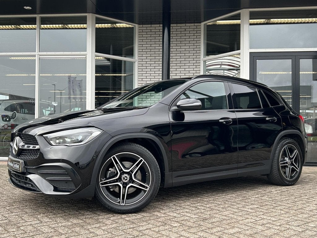 Mercedes-Benz GLA-klasse 200 Business Solution AMG | Panoram, Auto's, Mercedes-Benz, 4 cilinders, Origineel Nederlands, SUV of Terreinwagen