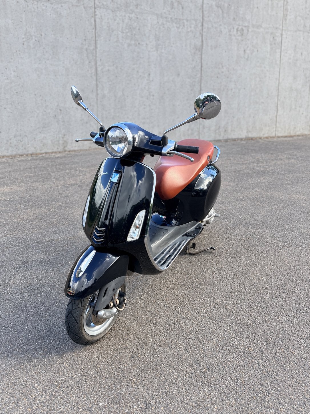 Vespa Primavera 50cc snorscooter – 2016 – zwart/bruin, Fietsen en Brommers, Ophalen, Gebruikt, Overige modellen, Benzine