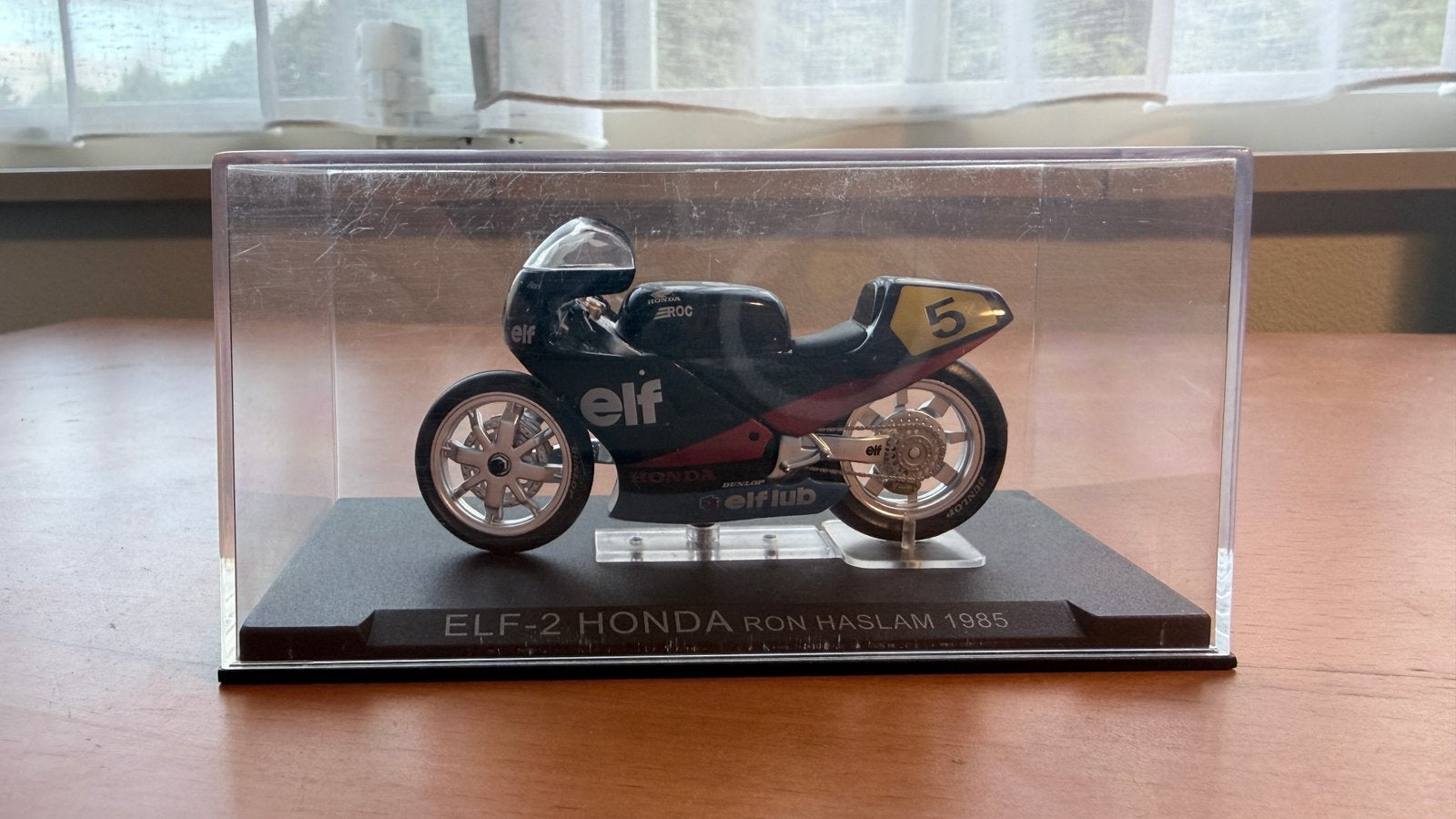 ELF-2 Honda Ron Haslam 1985 schaal 1:24 modelmotor, Overige merken, Ophalen of Verzenden, Zo goed als nieuw, Groter dan 1:32