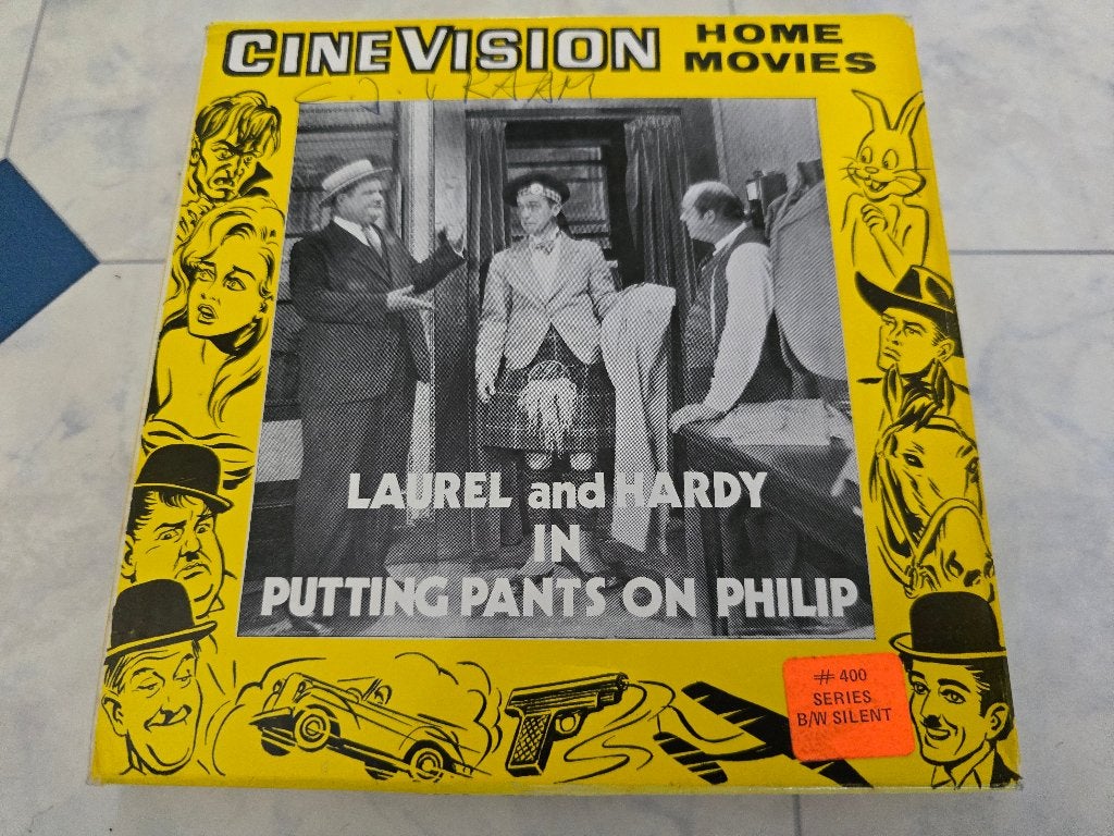 Stan Laurel &Oliver Hardy in Putting pants on philip., Ophalen of Verzenden, 8mm film