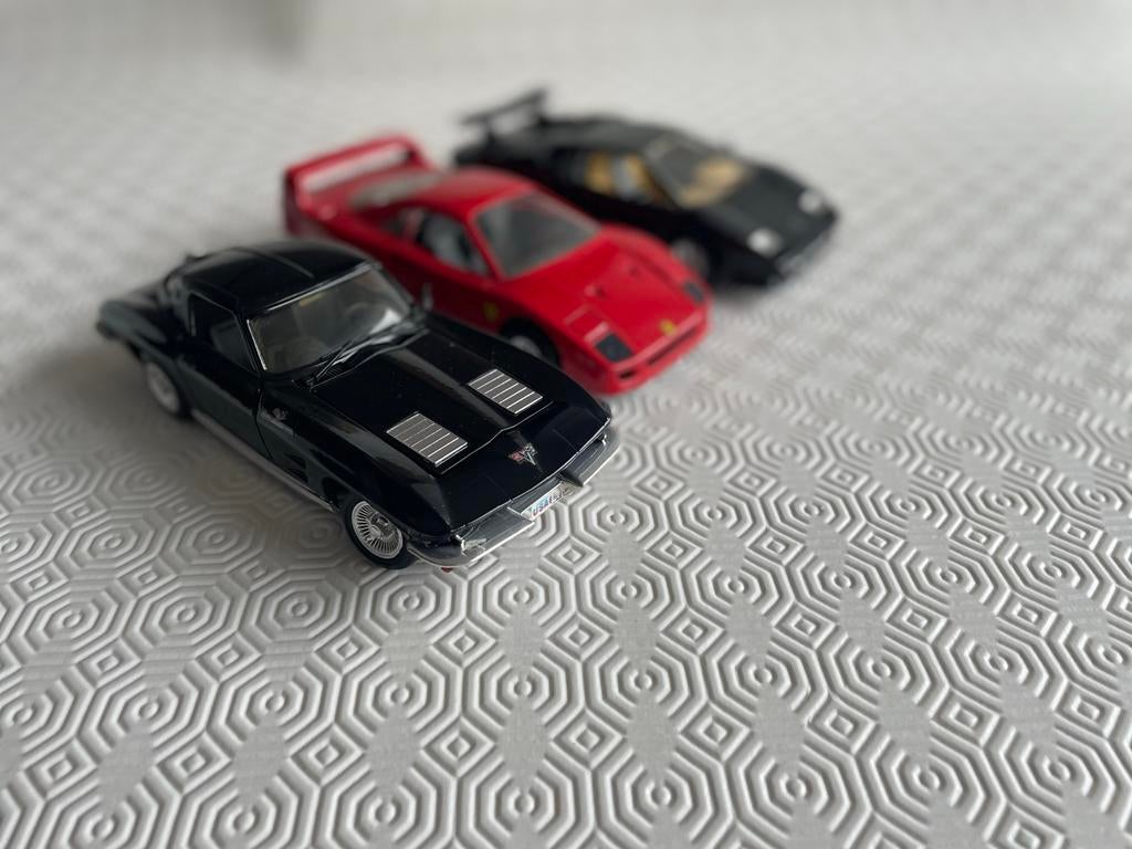 Iconische Sportauto's: Corvette, Ferrari, Lamborghini, Ophalen of Verzenden, Gebruikt, Auto, Revell
