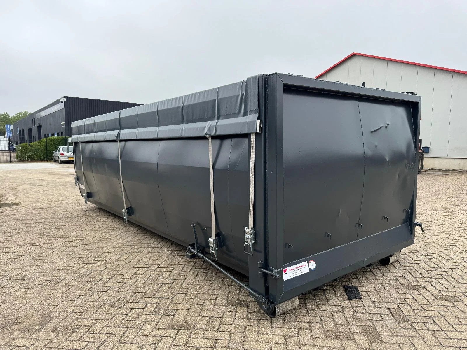 VERNOOY VLOEISTOFDICHT 30M3 9355, Dave Vernooij, Dave@vernooy.nl, Kellensedwarsweg 9
4004 JC  Tiel, NL