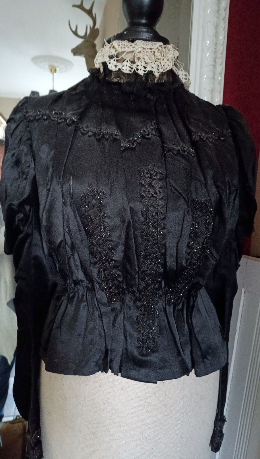 prachtige oude zwarte bodice met gitten op buste🌹, Antiek en Kunst, Ophalen of Verzenden