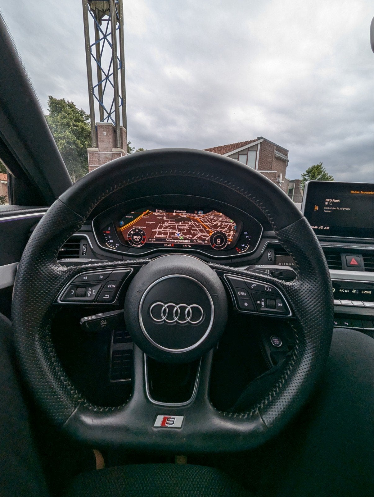 Foto 19 van Audi A4 3.0 V6 TDI 272PK Quattro | 3x S-Line | MOTORSCHADE