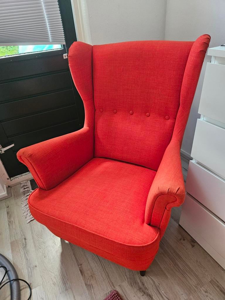 Ikea Strandmon oorfauteuil - Rood, Huis en Inrichting, Fauteuils, Ophalen, Gebruikt, 75 tot 100 cm, 75 tot 100 cm