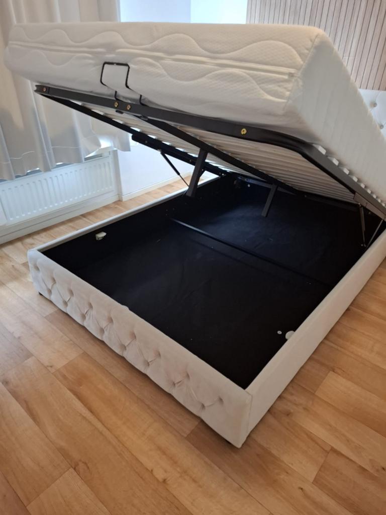 Luxe Boxspring met Opbergruimte - Zo goed als nieuw, 90 cm, Eenpersoons, Ophalen of Verzenden, Zo goed als nieuw