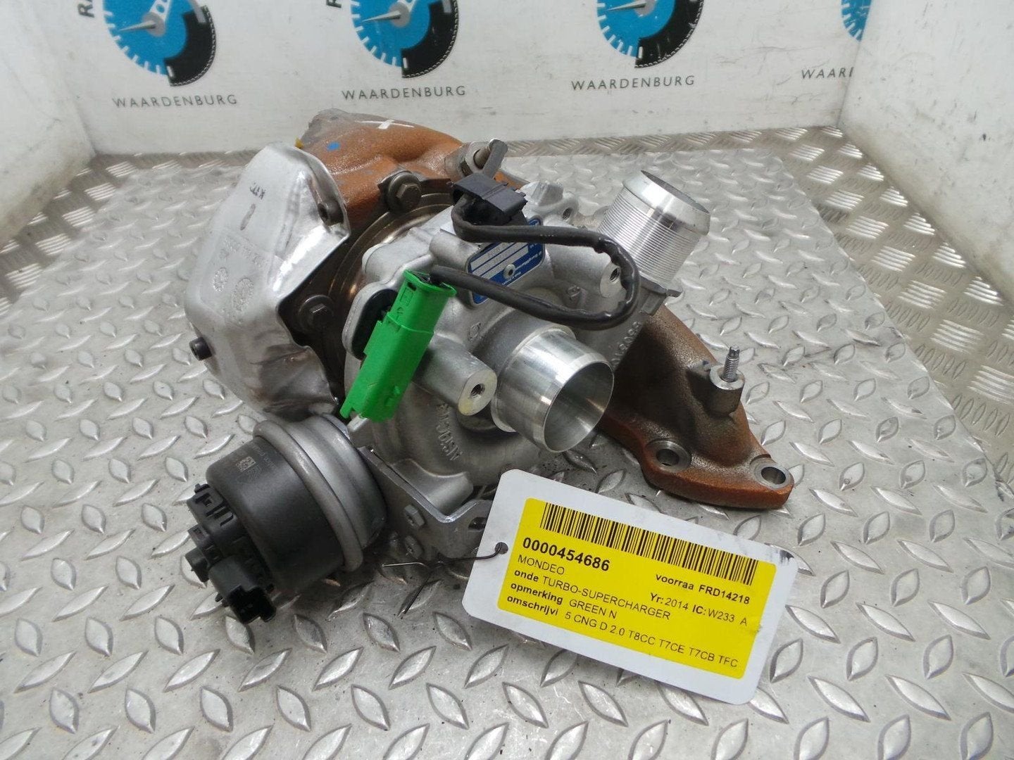 FORD MONDEO TURBO 2014, Ophalen of Verzenden, Nieuw, Stiba lid
