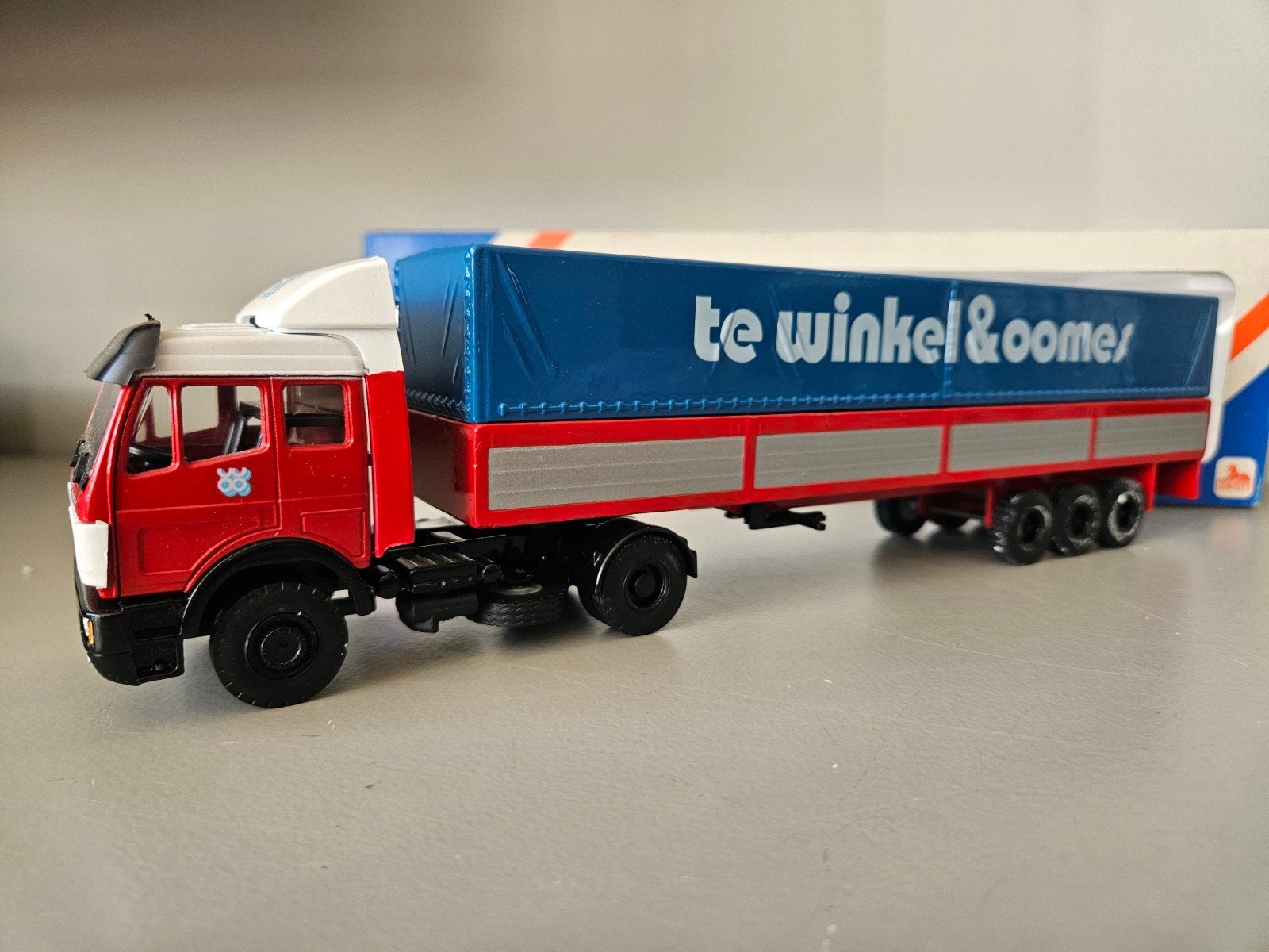 Lioncar Mercedes EPS Te Winkel & Ooms ovp, Ophalen of Verzenden, Zo goed als nieuw, Bus of Vrachtwagen, Lion Toys