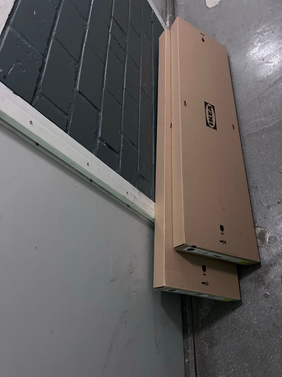 IKEA BOASTAD Wandplank zwart/eikenfineer - Nieuw in doos, Ophalen, Eikenhout, Nieuw, Minder dan 100 cm