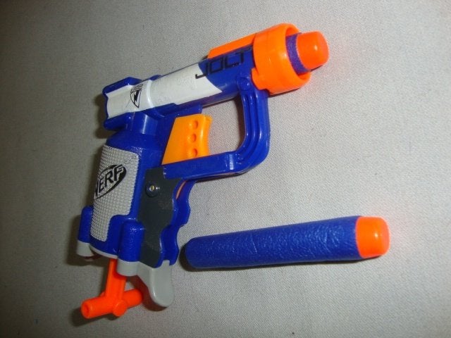 PISTOLEN PISTOOL BULLIT GUN BLASTER MEGA DARTS PARTIJ NERF, Ophalen of Verzenden, Zo goed als nieuw