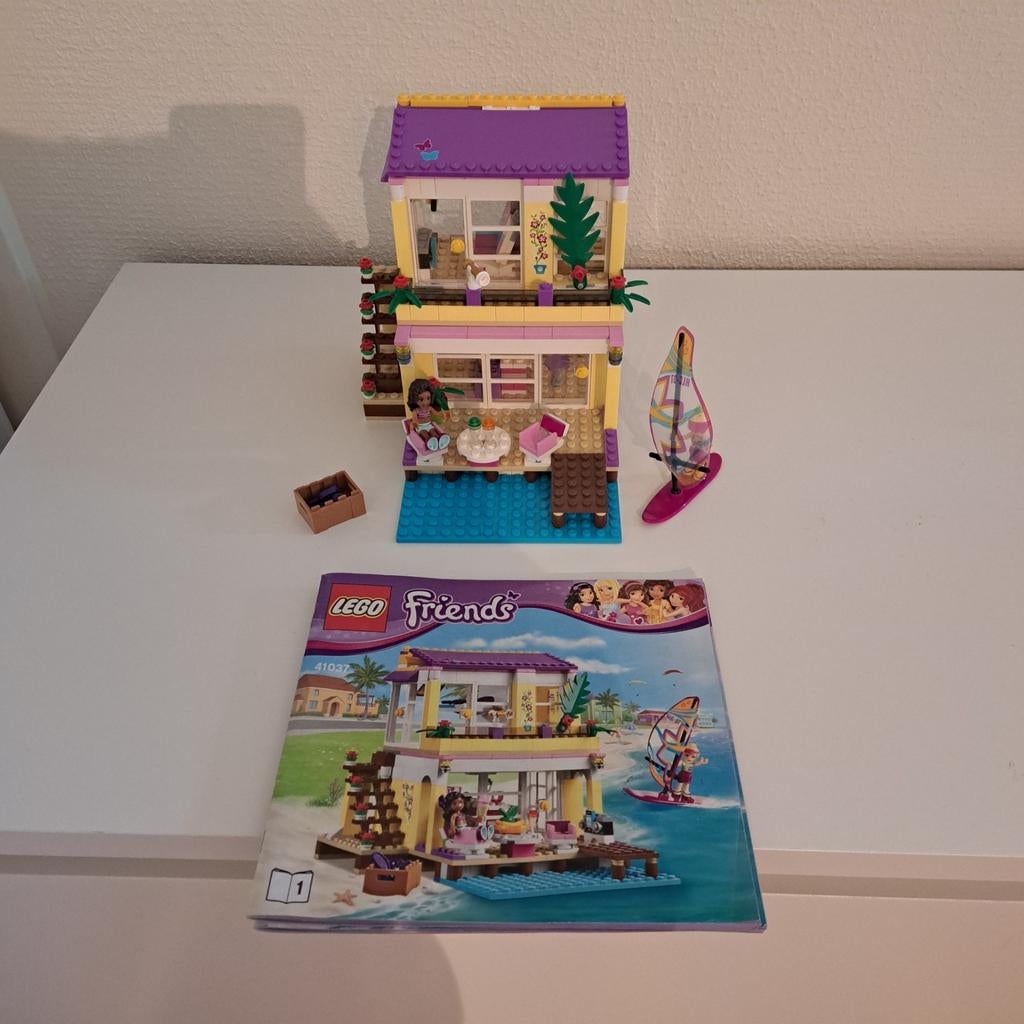 Lego Friends Stephanie's Strandhuis (41037) compleet, Kinderen en Baby's, Speelgoed | Bouwstenen, Ophalen of Verzenden