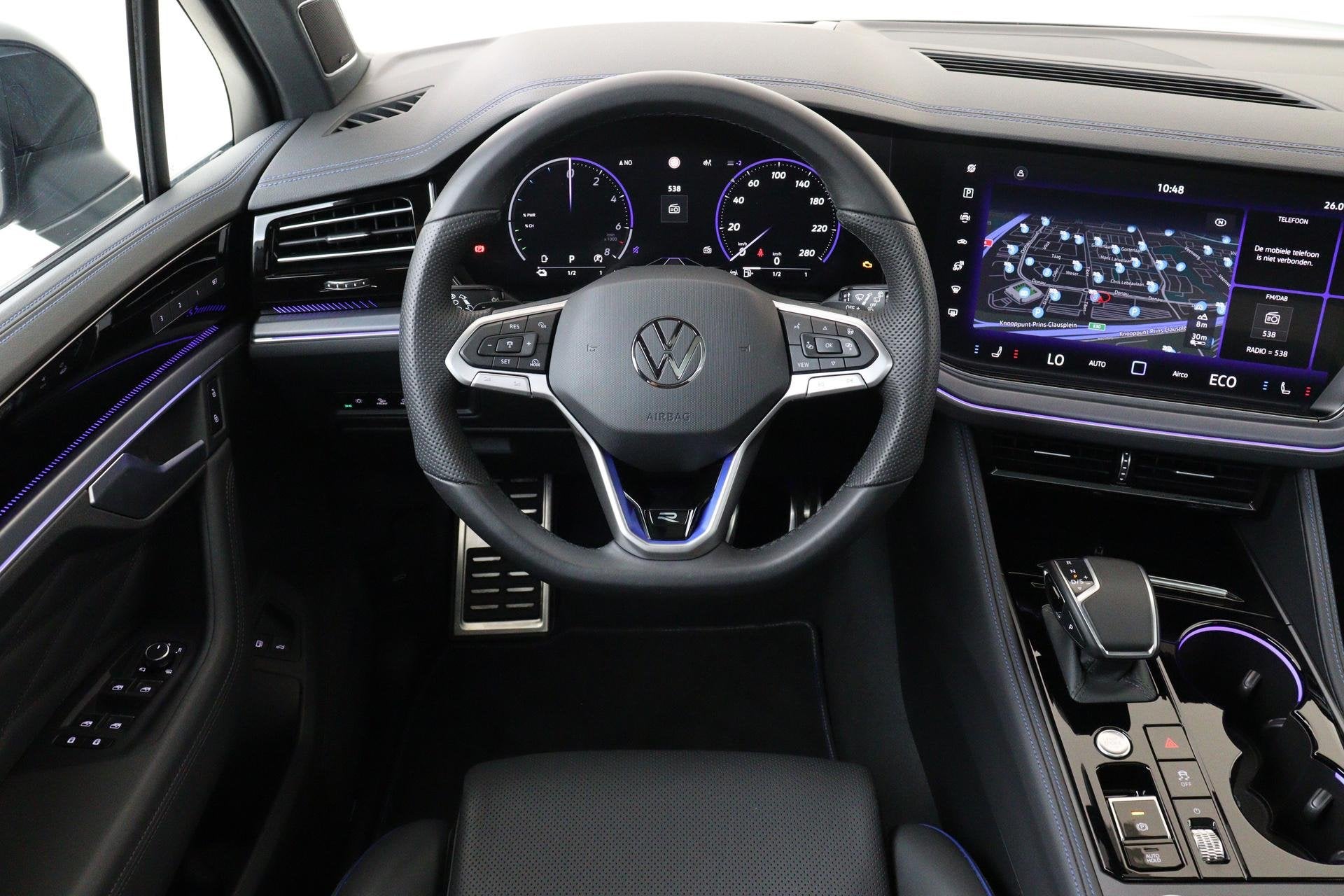 Volkswagen Touareg 3.0 TSi eHybrid 4MOTION R PANO-DAK|HEAD U, Automaat, 12 maanden, 14 kWh, Gebruikt
