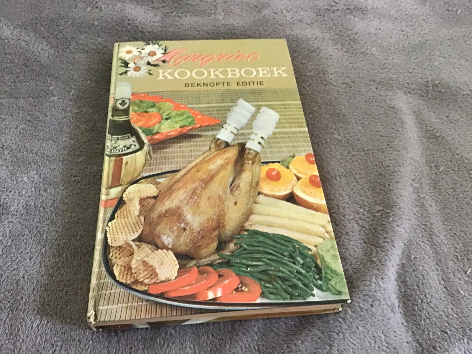 Margriet Kookboek Beknopte Editie - Klassiek Receptenboek, Boeken, Ophalen of Verzenden, Gelezen, Nederland en België, Voorgerechten en Soepen
