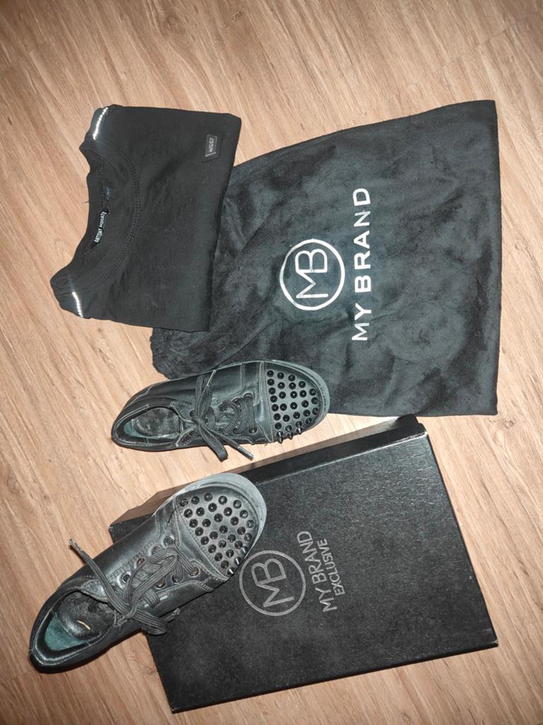My Brand schoenen maat 29 met bijpassend T-shirt, Zwart, Ophalen of Verzenden, Sneakers of Gympen, Gedragen