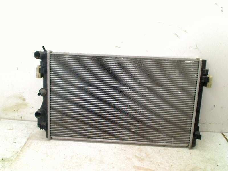 Radiateur Volkswagen Polo V (6R) 2012 6R0121253H, Gebruikt, Volkswagen, Volkswagen AG, Kundenbetreuung@volkswagen.de