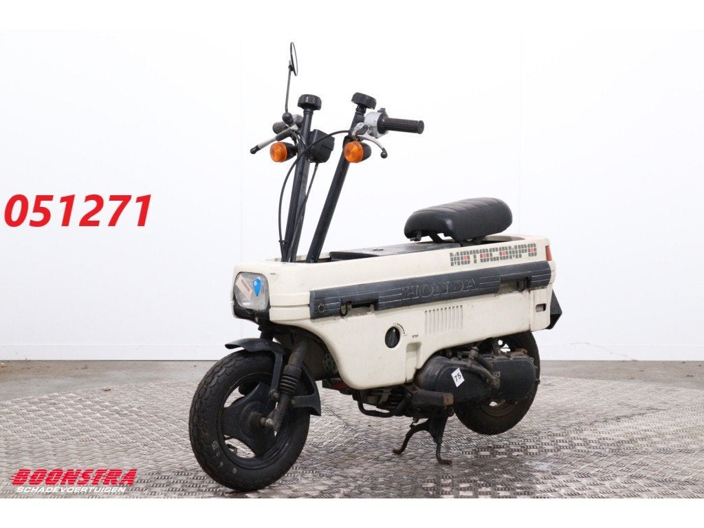 Honda Motocompo (bj 1982), Fietsen en Brommers, Brommers | Oldtimers, Overige merken, Dopplerlaan 4
9207HC  DRACHTEN, NL, Boonstra Schadevoertuigen