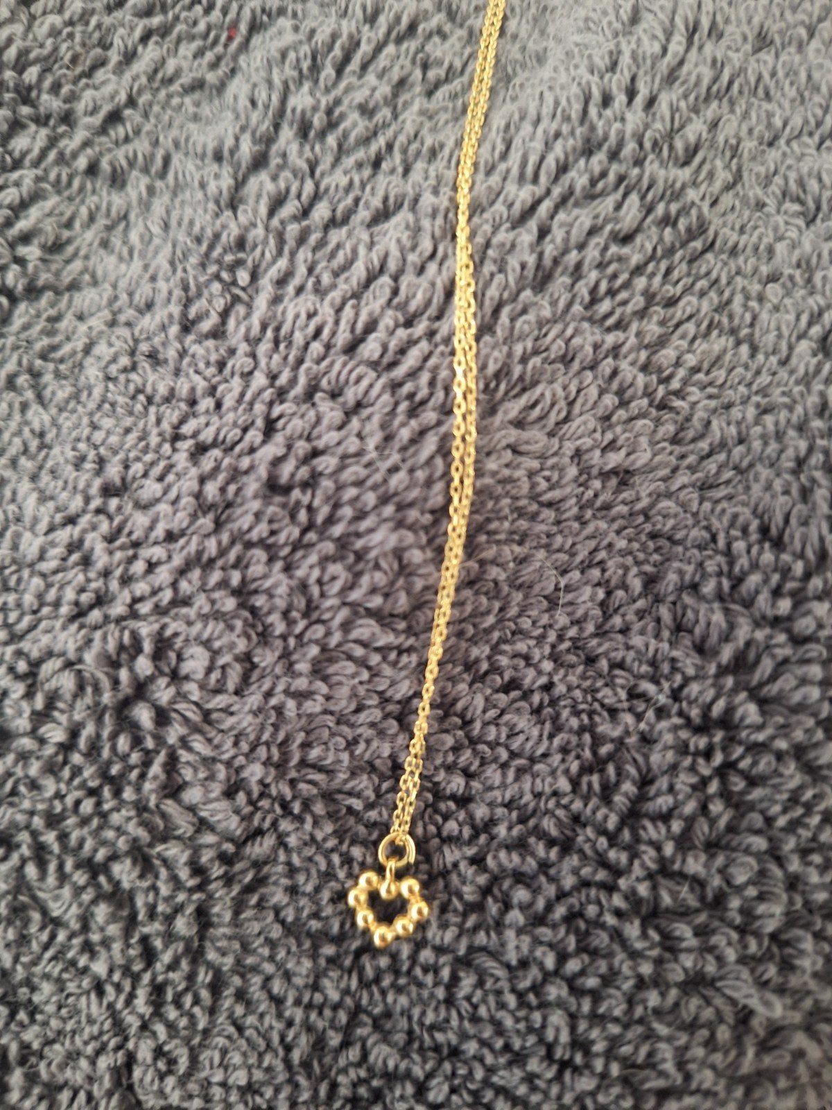 Goldplated ketting van By Nouck, met hartje van bolletjes, Nieuw, Ophalen of Verzenden, Goud, Overige materialen