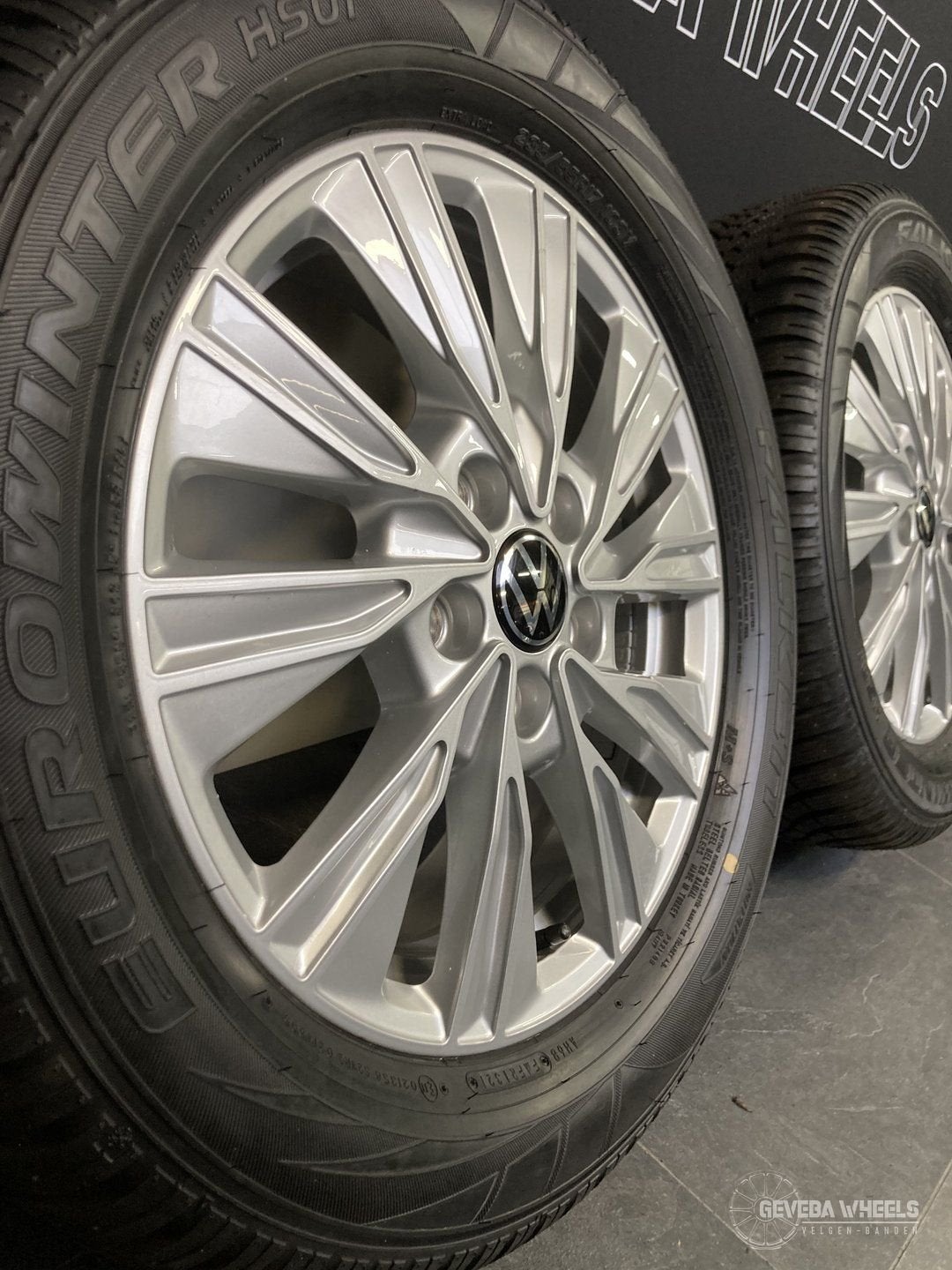17” originele VW Transporter T7 Multivan velgen winterbanden, -, -, Banden en Velgen, 17 inch