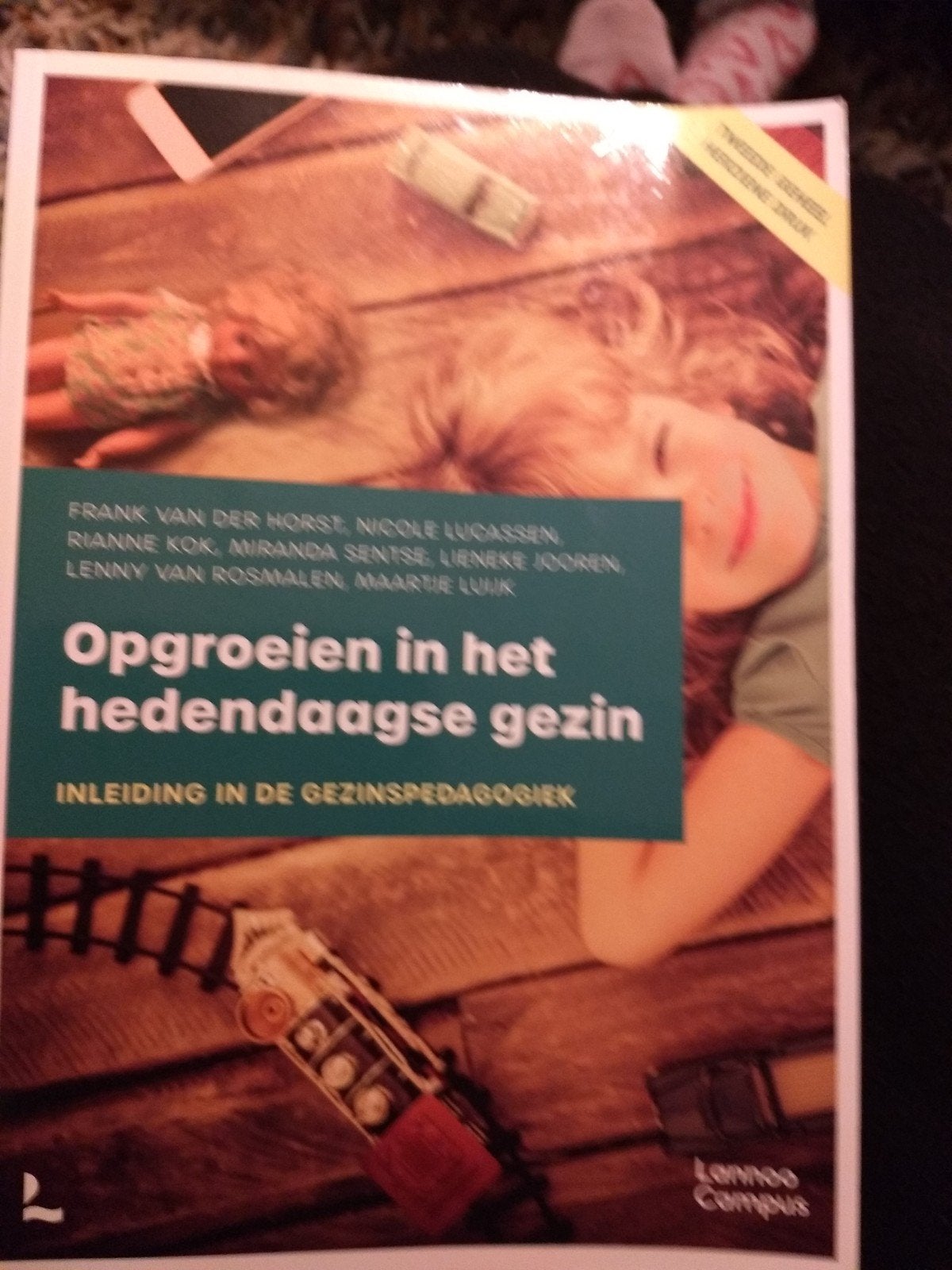 Nicole Lucassen - Opgroeien in het hedendaagse gezin, Boeken, Gelezen, Sociale wetenschap, Ophalen of Verzenden, Nicole Lucassen; Rianne Kok; Miranda Sentse; Lieneke Jooren; ...