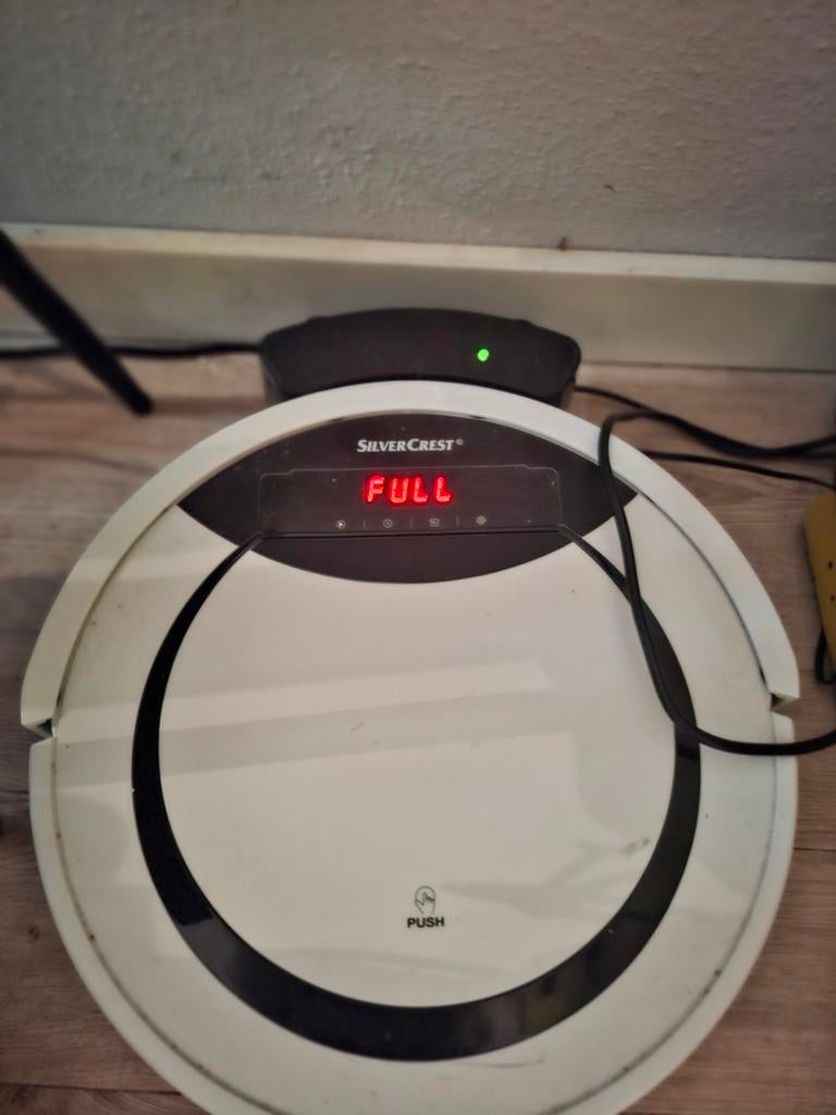 Stofzuigerrobot. Bijna niet gebruikt., Witgoed en Apparatuur, Stofzuigers, Ophalen, Zo goed als nieuw