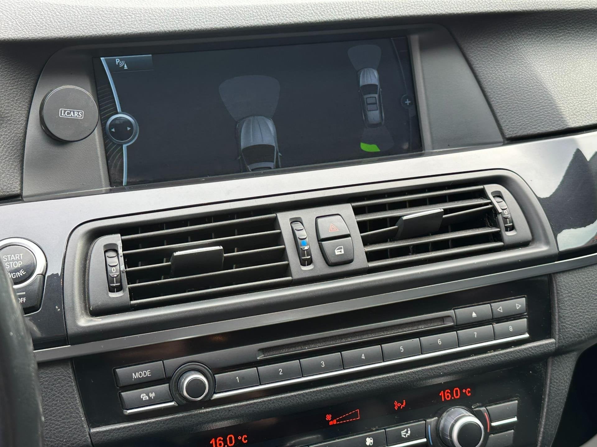Foto 8 van BMW 5-serie Touring 520i High Executive