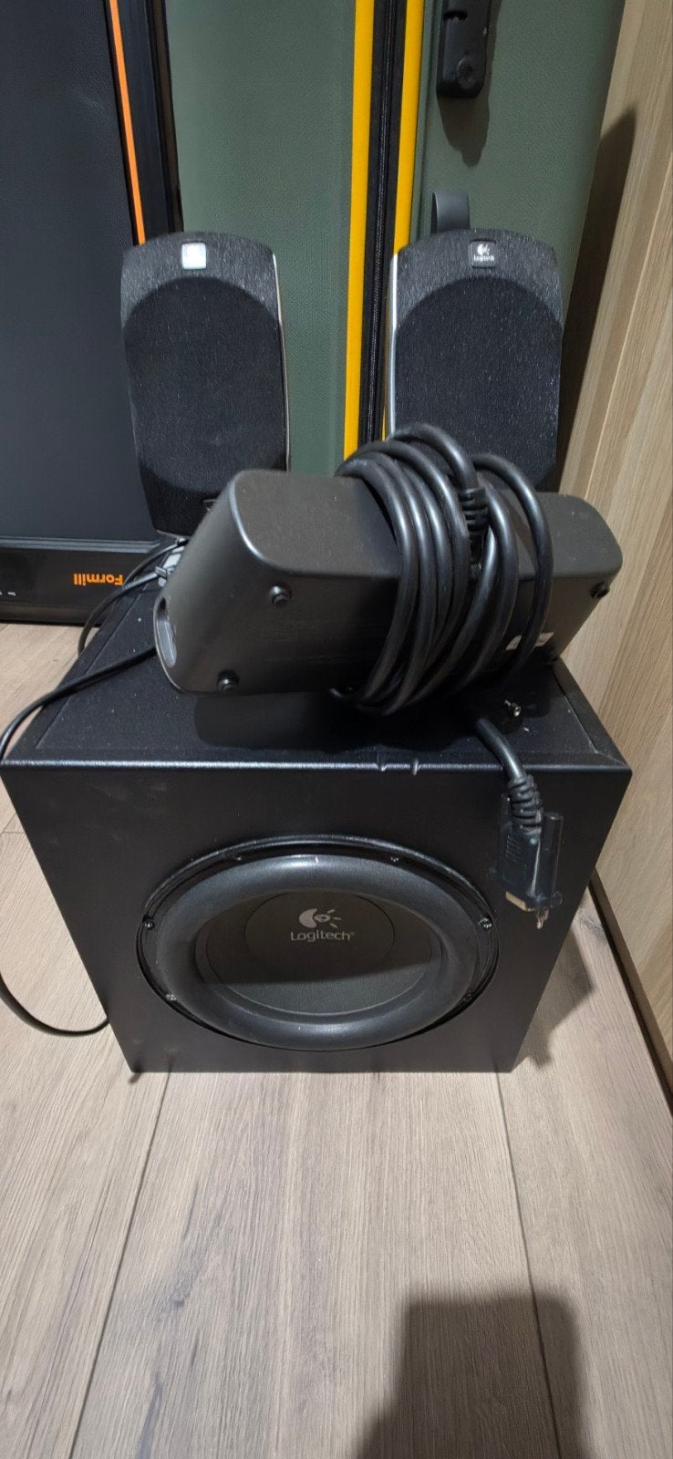 Logitech Z906 met Z5500 speakers, Gebruikt, 70 watt of meer, 5.1-systeem, Overige spelers
