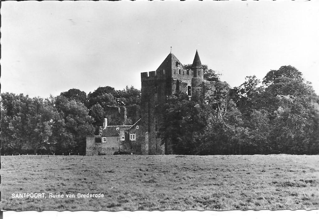 Santpoort Ruïne van Brederode., Ophalen of Verzenden, 1960 tot 1980, Ongelopen, Noord-Holland